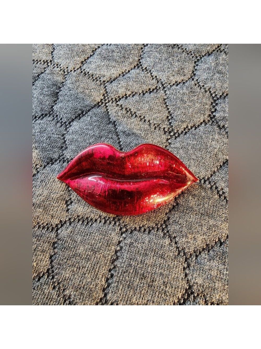 Lip-Shaped Red Brooch
